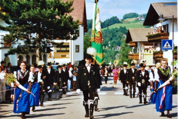 027 18. Oswald von Wolkensteinritt in Voels am Schlern
